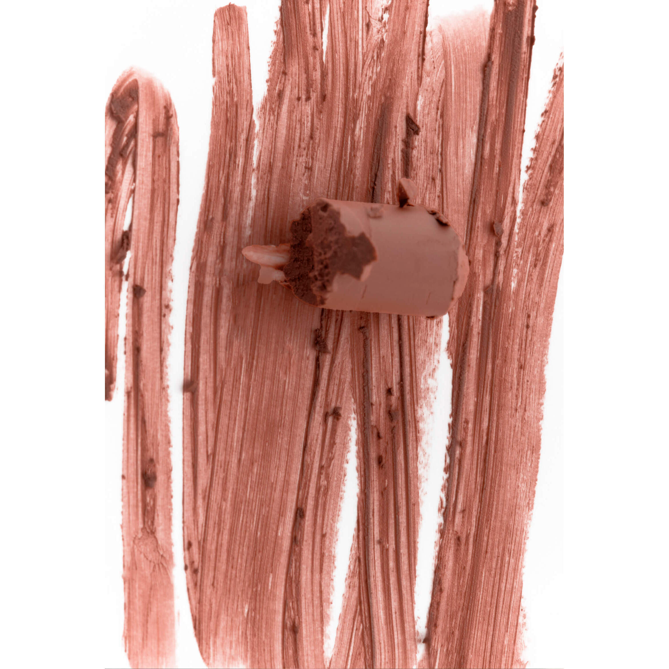 Peptide Lip Shape Lunge - Image 3