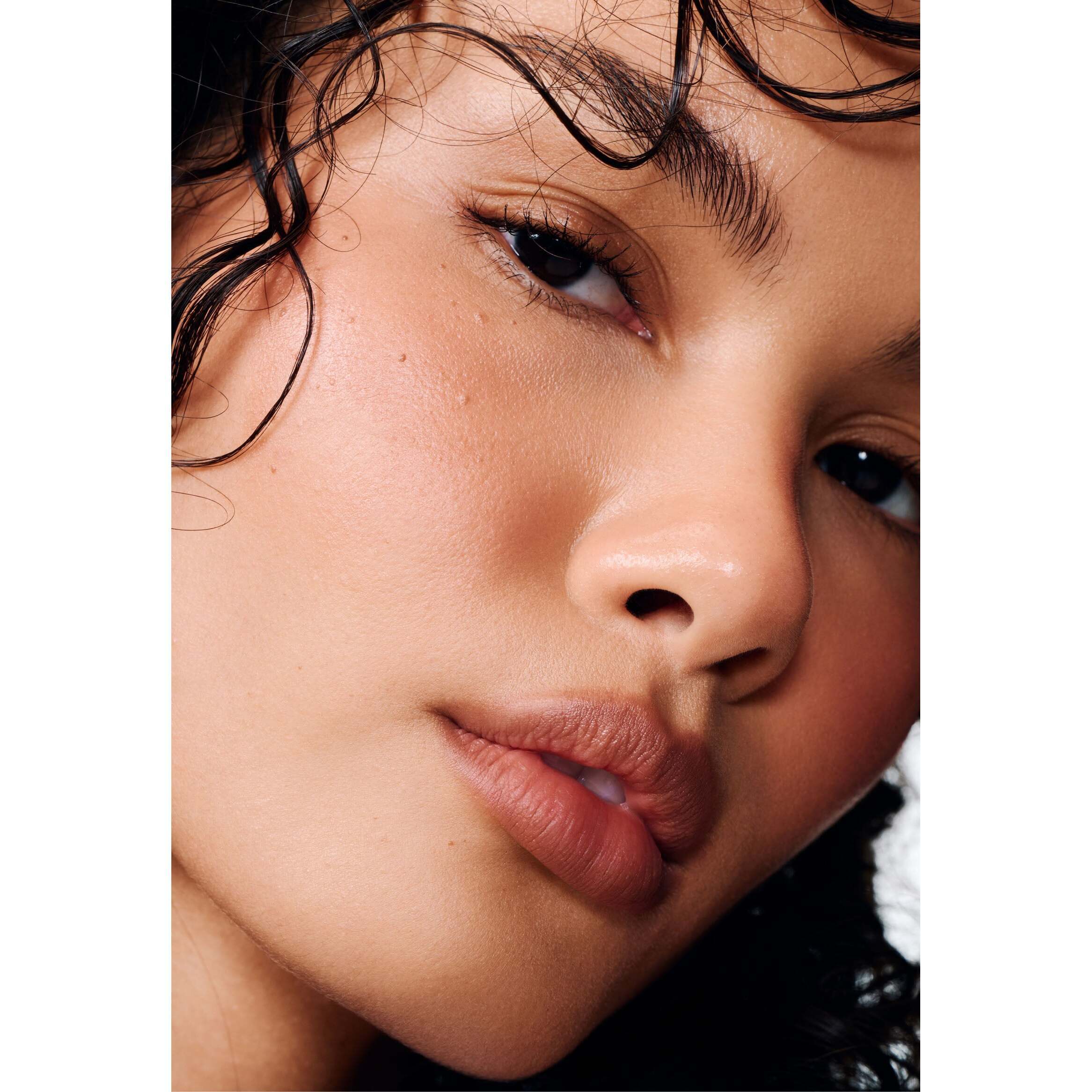 Peptide Lip Shape Twist - Image 2